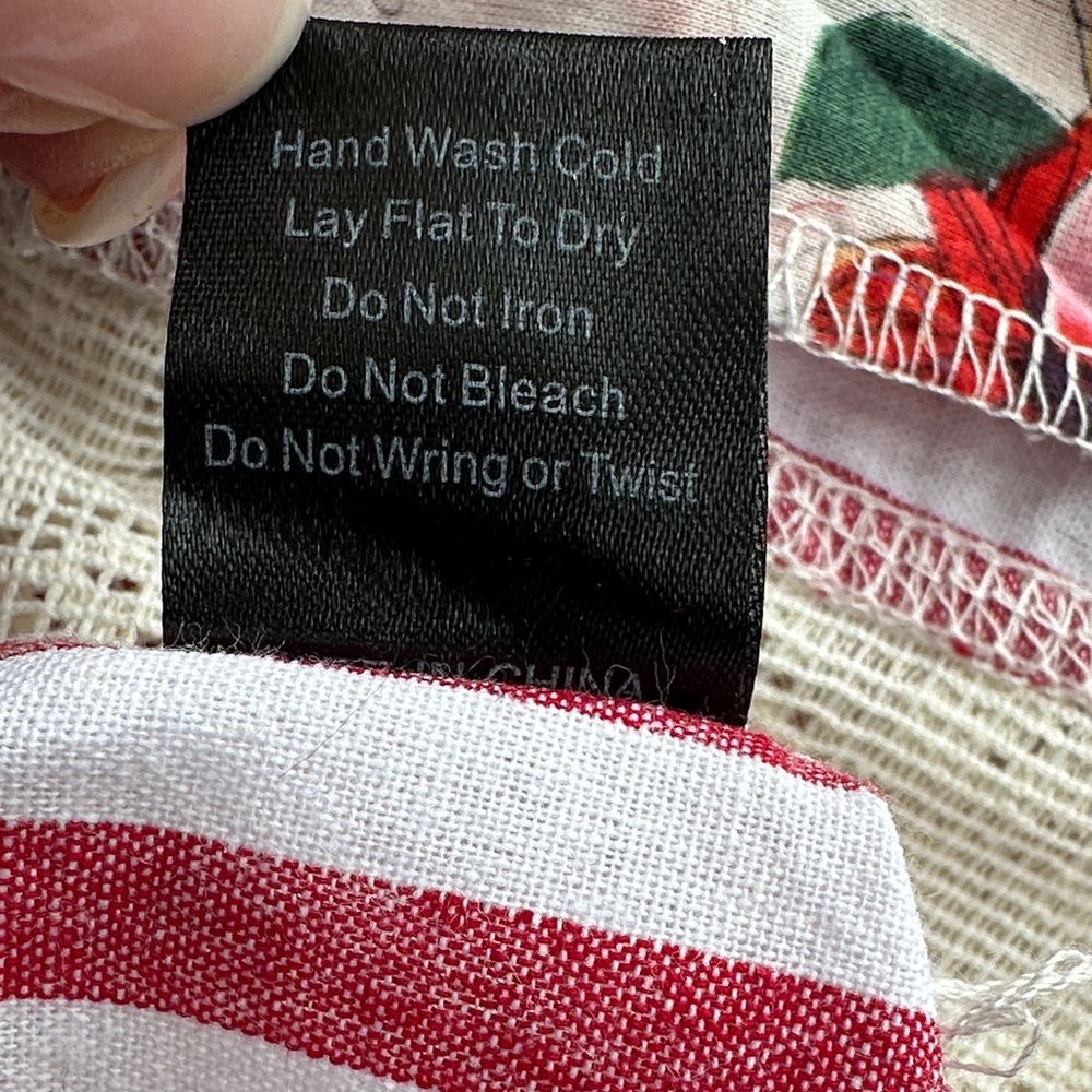POL Red and White Striped Floral Cardigan NWOT - Picture 14 of 14